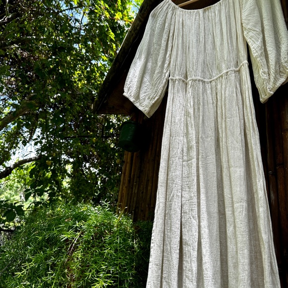 Beige Linen Long Dress - Picture 4 of 4